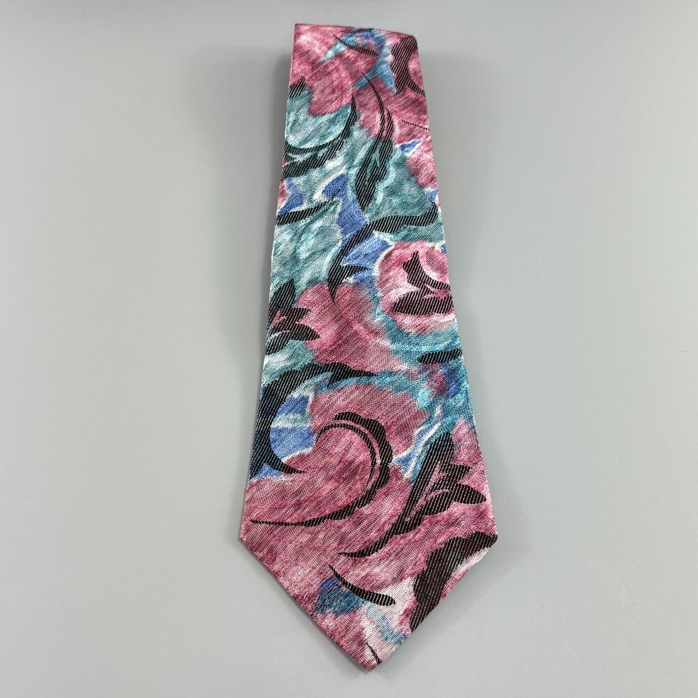 Windridge Mervyn's Pink / Blue Floral Men's Tie 4" x 60" Vintage